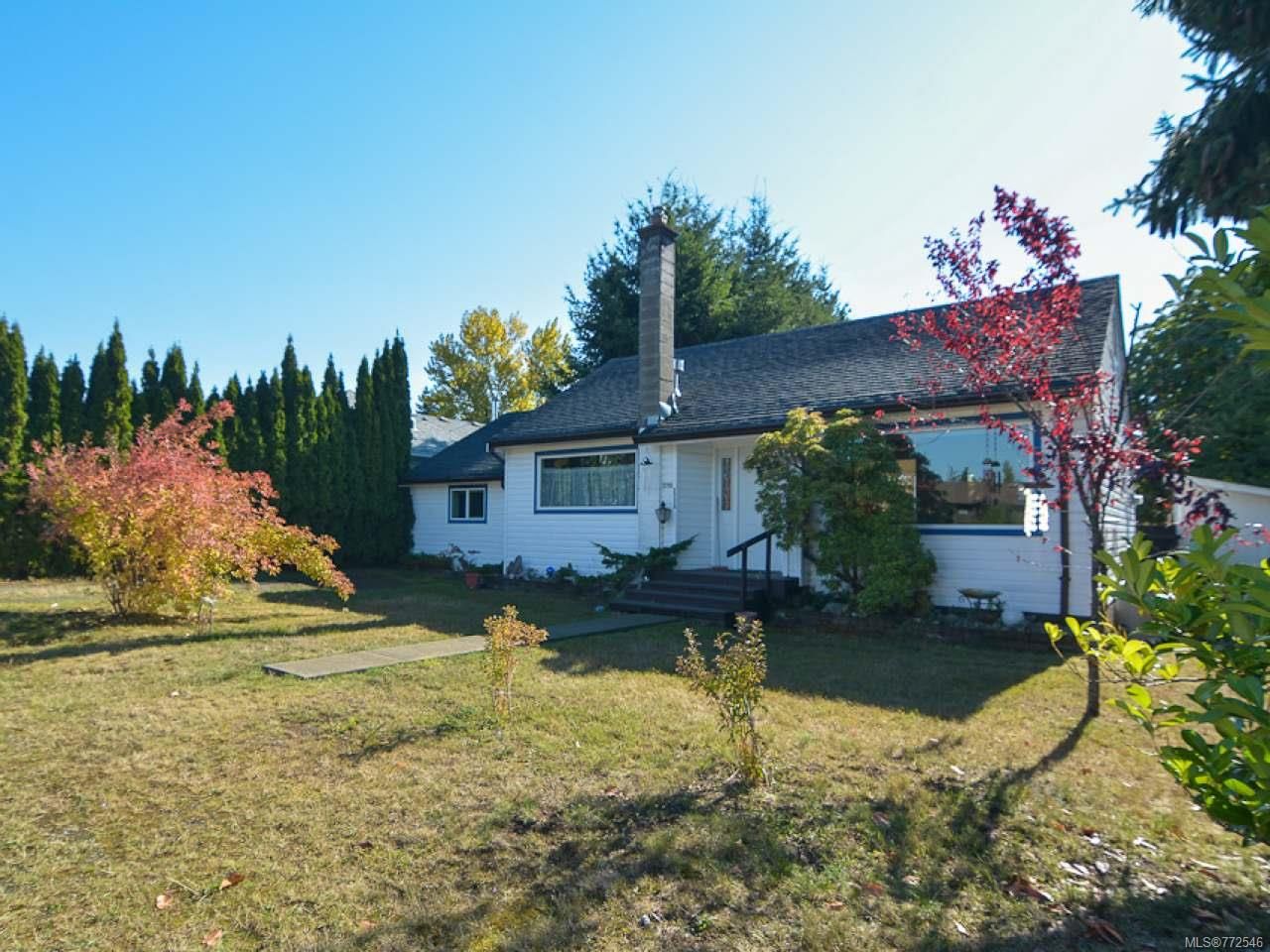 Main Photo: 2775 ULVERSTON Avenue in CUMBERLAND: CV Cumberland House for sale (Comox Valley)  : MLS®# 772546