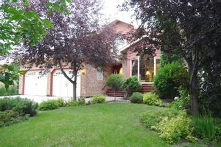 Photo 1: 11 Denman Crescent in Winnipeg: Single Family Detached for sale