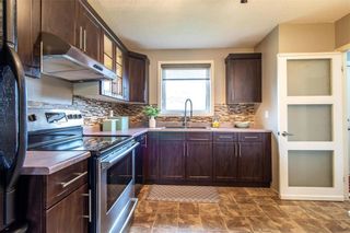 Photo 8: 65 Bourkewood Place in Winnipeg: Jameswood Residential for sale (5F)  : MLS®# 202213252