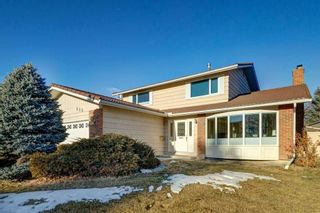 Main Photo: 455 PARKVALLEY Drive SE in Calgary: Parkland Detached for sale : MLS®# A2110278