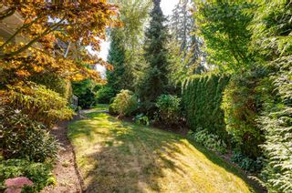 Photo 39: 2072 128 Street in Surrey: Crescent Bch Ocean Pk. House for sale (South Surrey White Rock)  : MLS®# R2726356