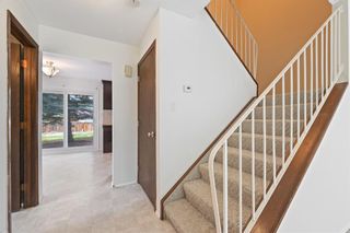 Photo 9: 22 Silver Springs Drive NW in Calgary: Silver Springs Semi Detached for sale : MLS®# A1216792