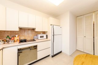 Photo 7: 303 2445 W 3RD Avenue in Vancouver: Kitsilano Condo for sale in "CARRIAGE HOUSE" (Vancouver West)  : MLS®# R2420207