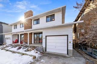 Photo 2: 705 21 Avenue NW in Calgary: Mount Pleasant Semi Detached for sale : MLS®# A1197153