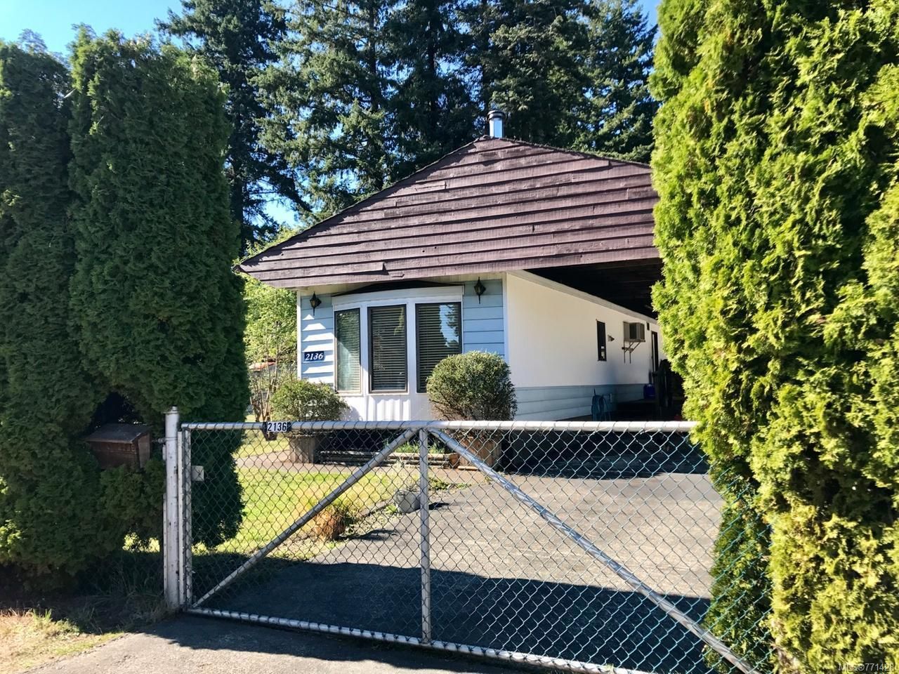 Main Photo: 2136 EBERT ROAD in CAMPBELL RIVER: CR Campbell River North Manufactured Home for sale (Campbell River)  : MLS®# 771428