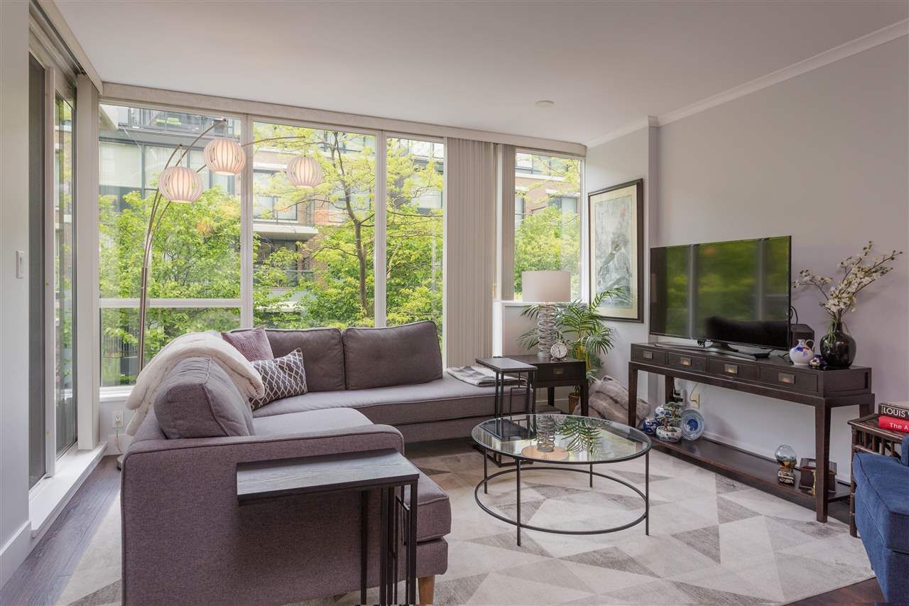 Main Photo: 113 1483 W 7TH Avenue in Vancouver: Fairview VW Condo for sale in "Verona of Portico" (Vancouver West)  : MLS®# R2458283
