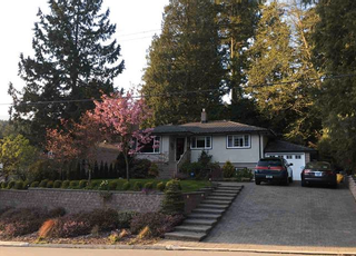 Photo 2: 742 Wellington Drive in North Vancouver: Lynn Valley House for sale : MLS®# R2143780