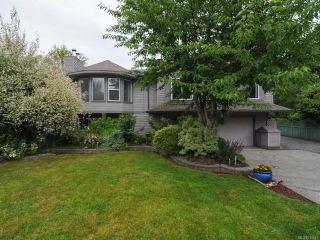 Photo 1: 1250 22nd St in COURTENAY: CV Courtenay City House for sale (Comox Valley)  : MLS®# 735547
