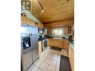 Photo 6: 6192 HUNT ROAD in 100 Mile House: House for sale : MLS®# R2867728