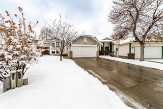 Main Photo: 14 Shawfield Place SW in Calgary: Shawnessy Detached for sale : MLS®# A2120201