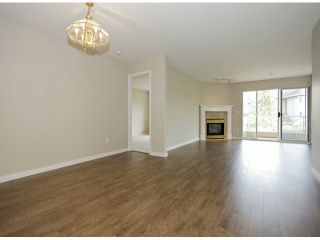Photo 7: 205 5556 201A Street in Langley: Langley City Condo for sale in "Michaud Gardens" : MLS®# F1321121