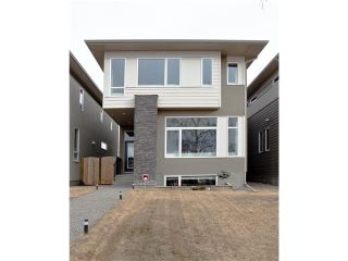 Photo 1: 810 7 Avenue NE in CALGARY: Renfrew_Regal Terrace Residential Detached Single Family for sale (Calgary)  : MLS®# C3604291