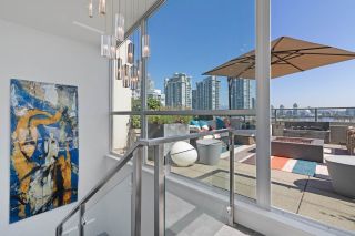 Photo 16: 612 1228 MARINASIDE Crescent in Vancouver: Yaletown Condo for sale in "CRESTMARK II" (Vancouver West)  : MLS®# R2495566