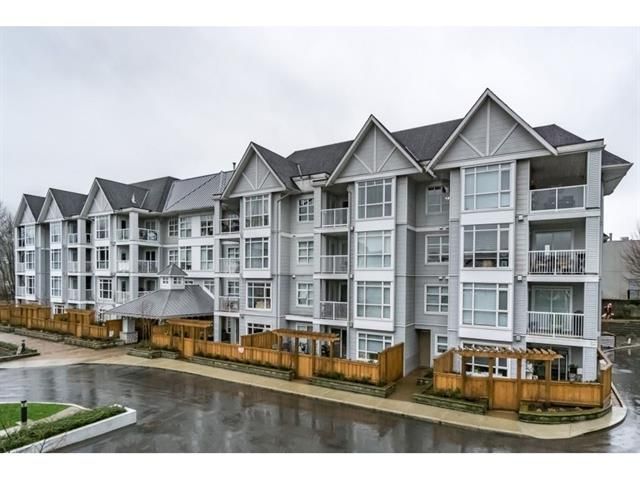 Main Photo: 311 3148 St Johns Street in Port moody: Port Moody Centre Condo for sale (Port Moody)  : MLS®# R2234417