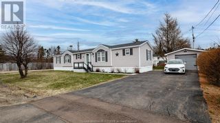 Photo 1: 1 Grosbeak CRT in Moncton: House for sale : MLS®# M158736