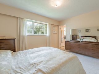 Photo 12: 1262 EASTVIEW Road in North Vancouver: Westlynn House for sale : MLS®# R2733763