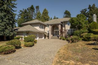 Photo 2: 1223 PACIFIC Drive in Tsawwassen: English Bluff House for sale : MLS®# R2848211