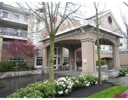 Main Photo: #312 19750 64th Ave in Langley: Condo for sale : MLS®# F2800657