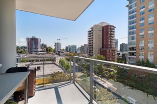 Photo 15: 603 150 W 15TH Street in North Vancouver: Central Lonsdale Condo for sale in "15 West" : MLS®# R2397830