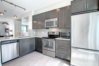 Photo 18: 581 Sherwood Boulevard NW in Calgary: Sherwood Row/Townhouse for sale : MLS®# A1233258