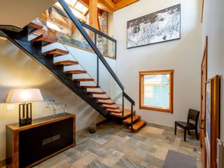 Photo 18: 8061 NICKLAUS NORTH Boulevard in Whistler: Green Lake Estates House for sale in "Green Lake Estates" : MLS®# R2879078