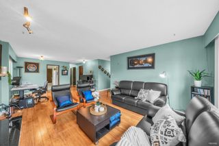 Photo 3: 4786 EARLES Street in Vancouver: Collingwood VE House for sale (Vancouver East)  : MLS®# R2870431