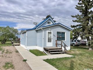 Photo 1: 790 Saskatchewan Avenue in Milden: Residential for sale : MLS®# SK905790