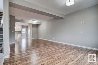 Photo 2: 10359 149 Street in Edmonton: Zone 21 House Half Duplex for sale : MLS®# E4305690