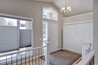 Photo 5: 6023 LEWIS Drive SW in Calgary: Lakeview Detached for sale : MLS®# A1028692