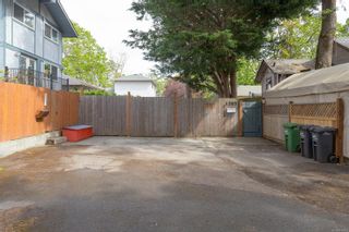 Photo 3: 1705 Emerson St in Victoria: Vi Jubilee Half Duplex for sale : MLS®# 904476