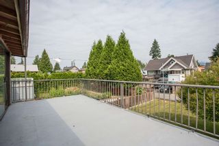 Photo 14: 809 RUNNYMEDE Avenue in Coquitlam: Coquitlam West House for sale : MLS®# R2600920