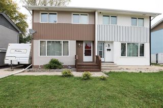 Photo 2: 17 Hampshire Bay West in Winnipeg: Windsor Park Residential for sale (2G)  : MLS®# 202124849