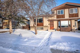 Photo 2: 111 Bermondsey Way NW in Calgary: Beddington Heights Semi Detached (Half Duplex) for sale : MLS®# A2014894
