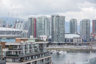 Photo 1: 1201 88 W 1ST Avenue in Vancouver: False Creek Condo for sale in "The One" (Vancouver West)  : MLS®# R2460479