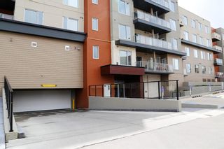 Photo 3: 313 71 Shawnee Common SW in Calgary: Shawnee Slopes Apartment for sale : MLS®# A1221739