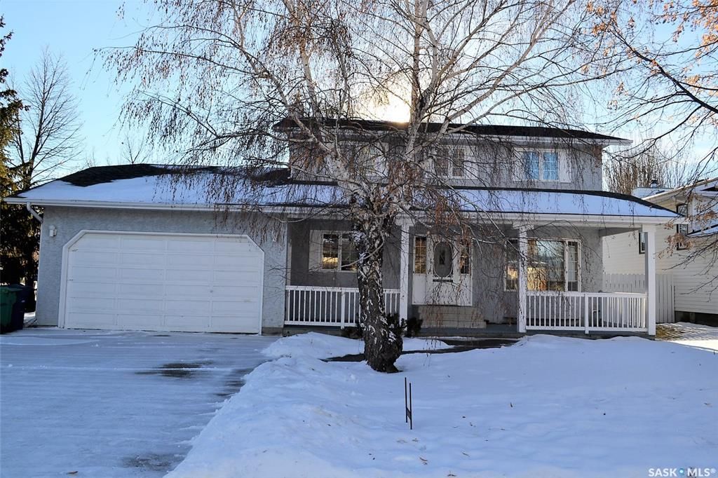Main Photo: 103 Brunst Crescent in Saskatoon: Erindale Residential for sale : MLS®# SK753446