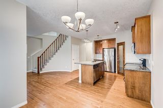 Photo 12: 332c Silvergrove Place NW in Calgary: Silver Springs Detached for sale : MLS®# A1139614