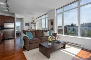 Photo 1: 413 2055 YUKON Street in Vancouver: False Creek Condo for sale in "THE MONTREUX" (Vancouver West)  : MLS®# R2371441