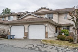 Photo 1: 15 2023 WINFIELD Drive in Abbotsford: Abbotsford East Townhouse for sale in "MEADOW VIEW" : MLS®# R2847259