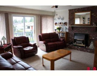 Photo 5: 33287 NEWLANDS Avenue in Abbotsford: Central Abbotsford House for sale in "QUIET BABICH AREA" : MLS®# F2908054