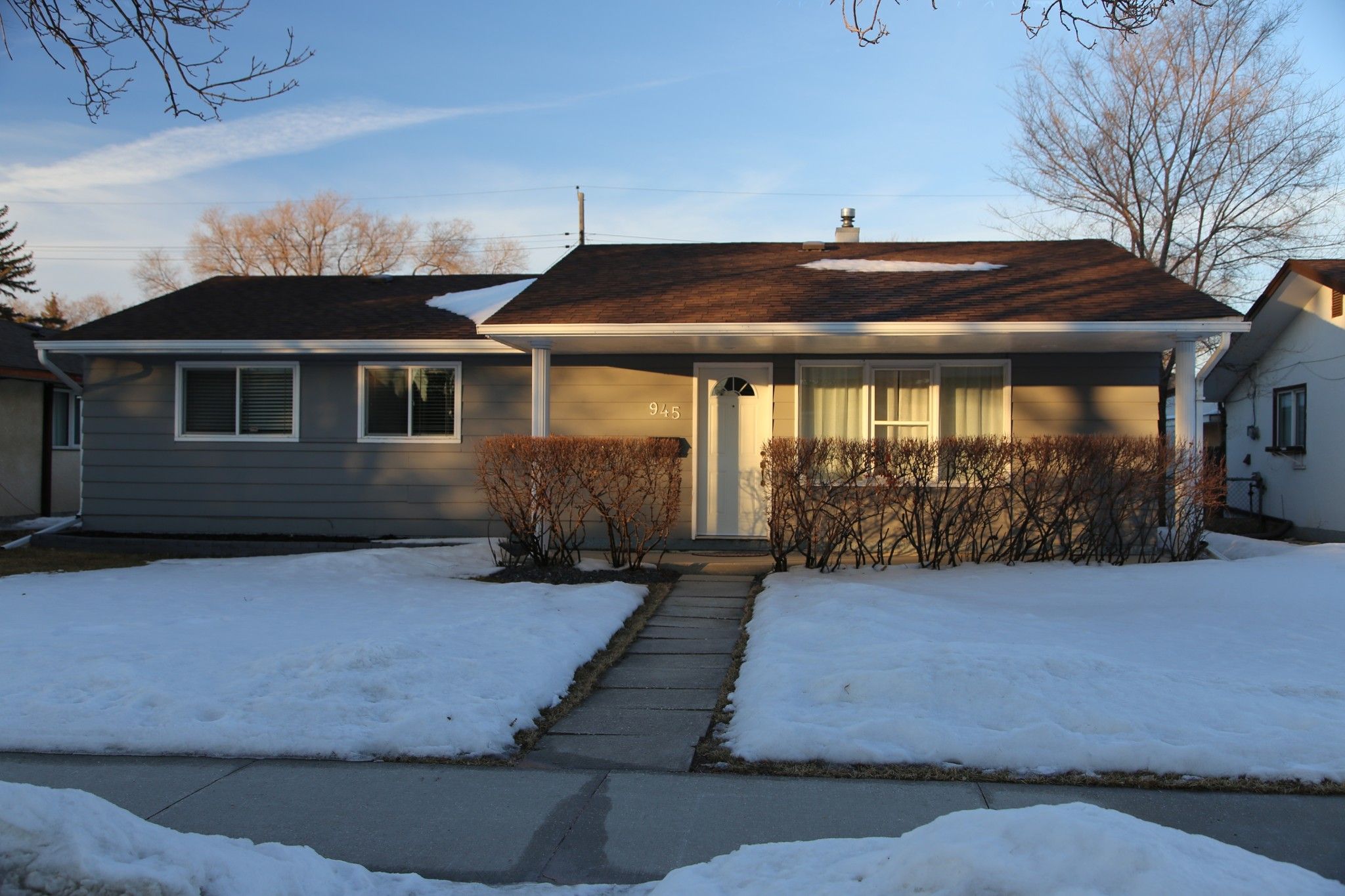 Photo 37: Photos: 945 Moncton Avenue in Winnipeg: East Kildonan Single Family Detached for sale (3B)  : MLS®# 202104784