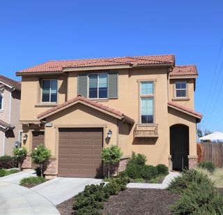 Photo 2: 6109 W Concordia Dr, Fresno, CA 93722-2666 in Fresno: Residential for sale : MLS®# 560367
