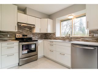 Photo 8: 1 22980 ABERNETHY Lane in Maple Ridge: East Central Townhouse for sale : MLS®# R2156977