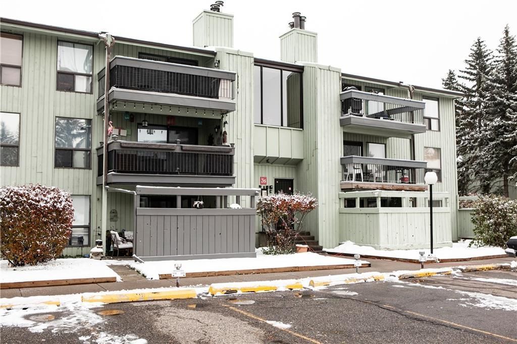 Main Photo: 311 10120 BROOKPARK Boulevard SW in Calgary: Braeside Apartment for sale : MLS®# C4210914