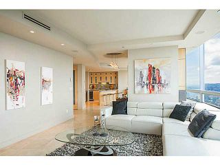 Photo 3: 3904 938 Nelson Street in Vancouver: Downtown VW Condo for sale (Vancouver West)  : MLS®# V1078351