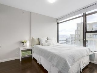 Photo 9: 1001 1068 W BROADWAY in Vancouver: Fairview VW Condo for sale in "The Zone" (Vancouver West)  : MLS®# R2148292