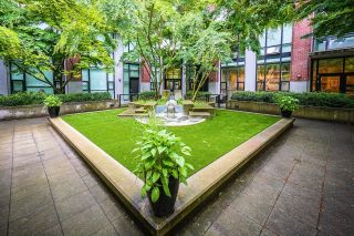Photo 16: 304 988 RICHARDS Street in Vancouver: Yaletown Condo for sale in "TRIBECA LOFTS" (Vancouver West)  : MLS®# R2669965