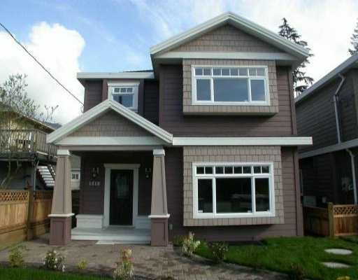 Photo 1: Photos: 1518 WESTOVER RD in North Vancouver: Lynn Valley House for sale : MLS®# V530502