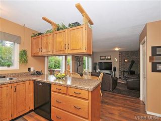Photo 7: 6577 Rodolph Rd in VICTORIA: CS Tanner House for sale (Central Saanich)  : MLS®# 656437