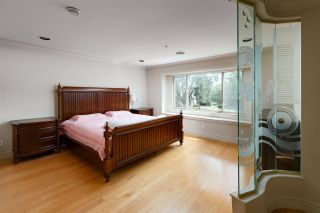 Photo 10: 2402 W 19TH Avenue in Vancouver: Arbutus House for sale (Vancouver West)  : MLS®# R2121010